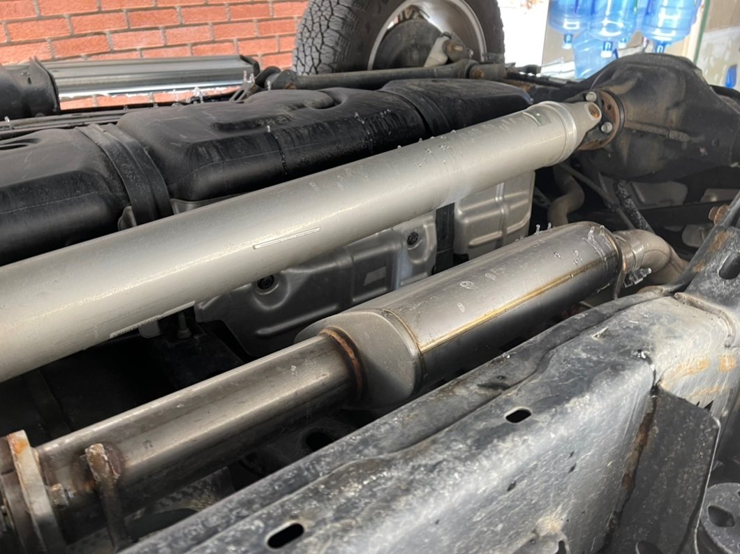 C&L Direct-Fit Performance Muffler with Polished Tips (19-24 5.7L RAM 1500 w/ Factory Dual Exhaust)