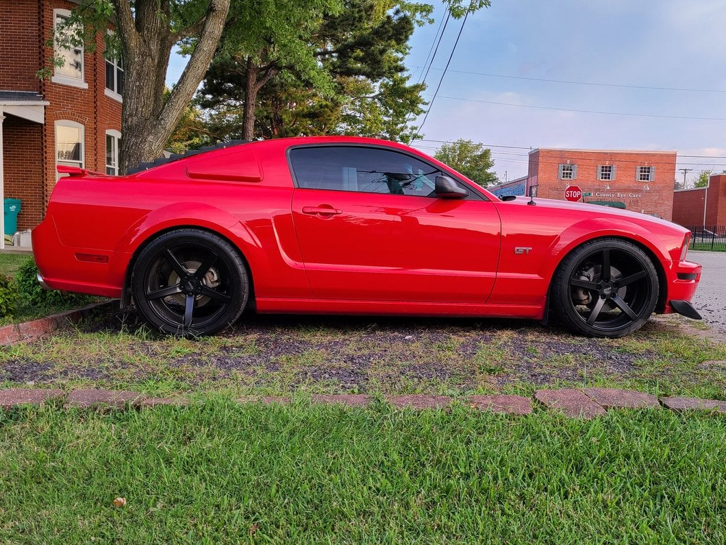 C&L Drag Spec Lowering Springs (05-14 Mustang GT)