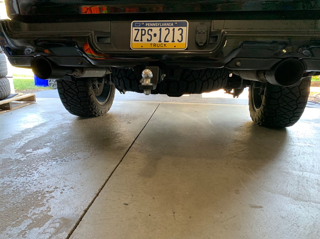 C&L Direct-Fit Performance Muffler with Black Tips (19-24 5.7L RAM 1500 w/ Factory Dual Exhaust)