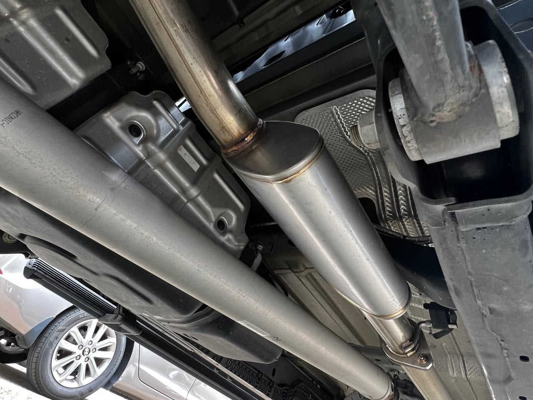 C&L Direct-Fit Performance Muffler with Polished Tips (19-24 5.7L RAM 1500 w/ Factory Dual Exhaust)