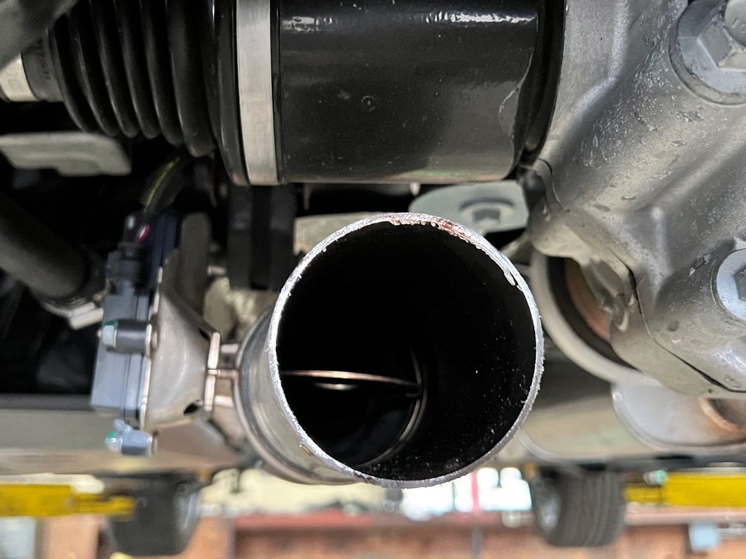 C&L Resonator Delete (17-23 5.7L HEMI, 6.4L HEMI Challenger)