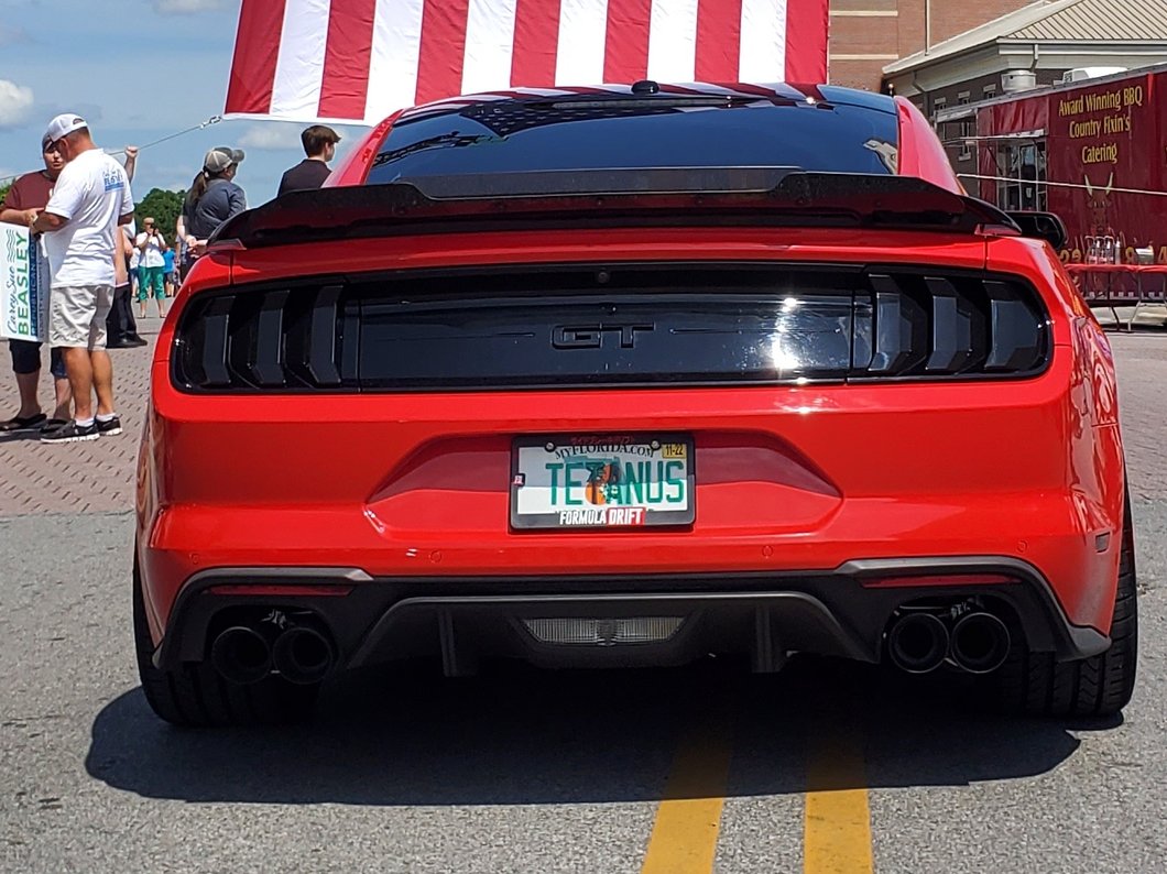 C&L Race Cat-Back Exhaust with Black Tips (18-23 Mustang GT Fastback w/o Active Exhaust)