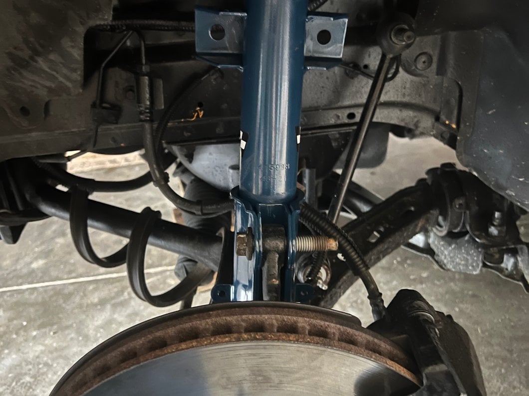 C&L CX2 Front Strut (05-10 Mustang)