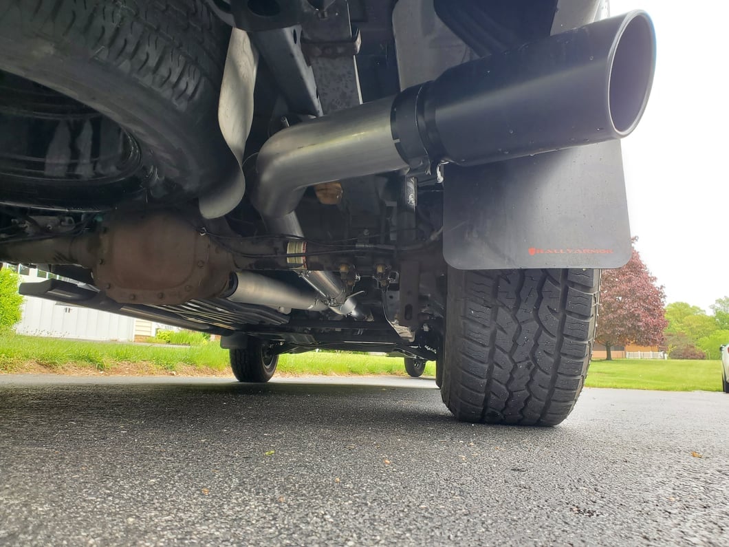 C&L 4-Inch Single Exhaust System with Black Tip; Side Exit (15-20 2.7L EcoBoost F-150)