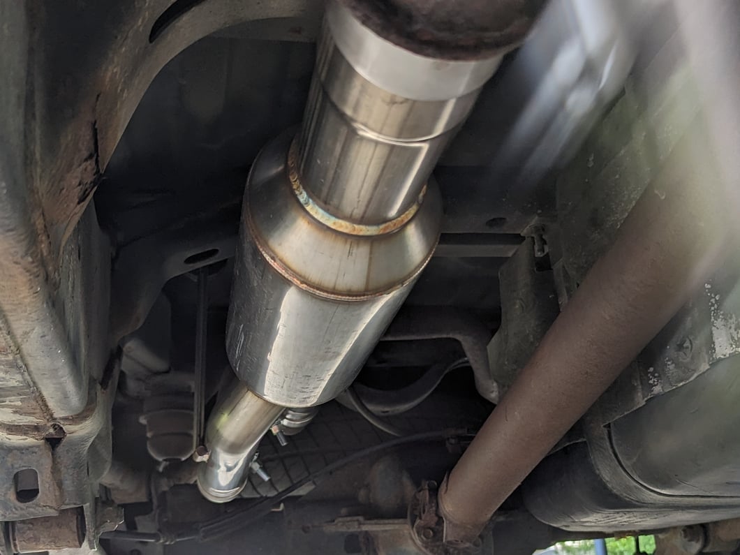 C&L Direct-Fit Aggressive Muffler with Black Tips (09-18 5.7L RAM 1500 w/ Factory Dual Exhaust)