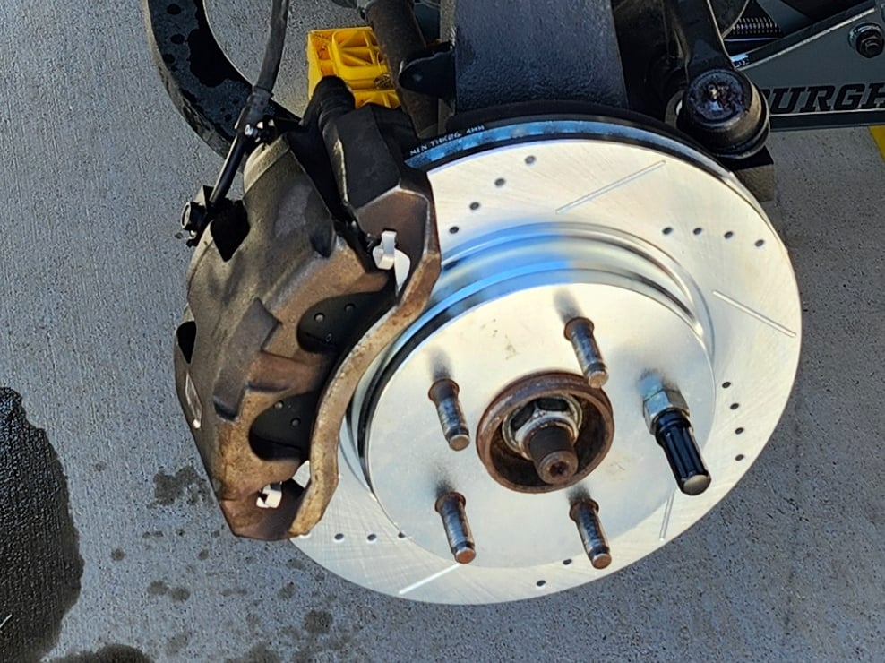 C&L Super Sport HD 5-Lug Brake Rotor and Pad Kit; Front (06-18 RAM 1500, Excluding SRT-10 & Mega Cab)