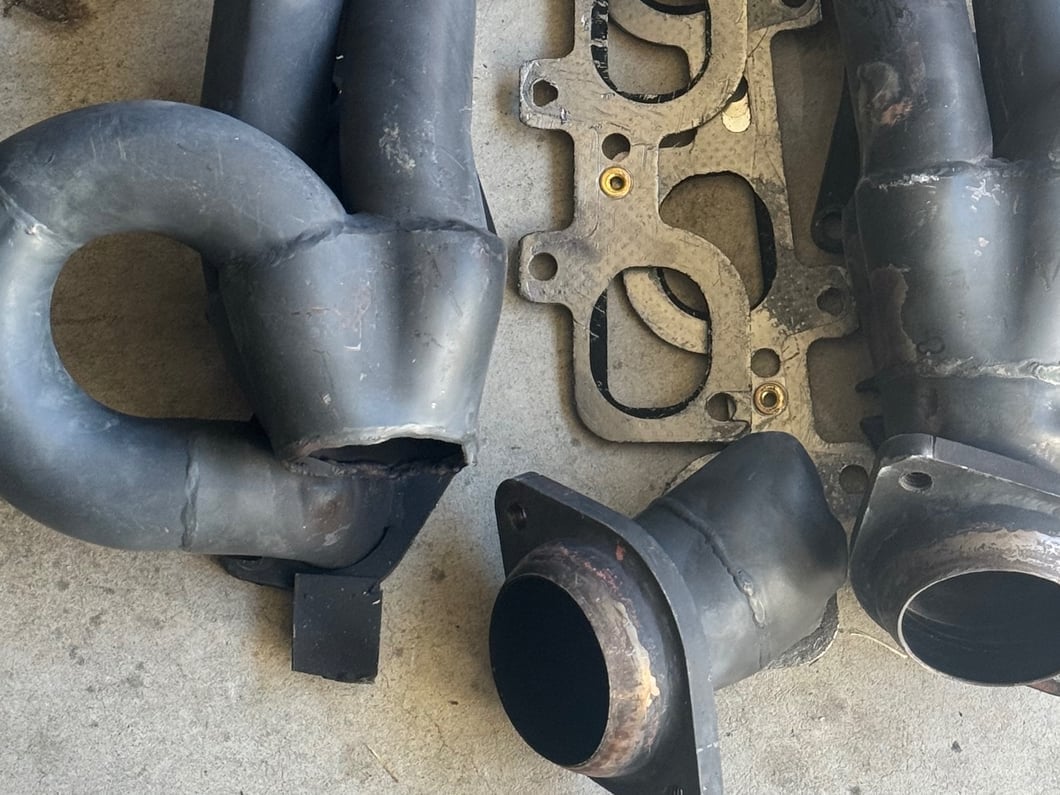 C&L Shorty Headers (09-18 5.7L RAM 1500)